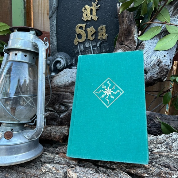 Vintage 1977 1st Printing of J. R. R. Tolkien “The Silmarillion” - Picture 3 of 8